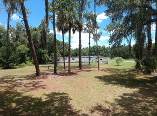 38335 County Line Rd, Zephyrhills, FL 33540