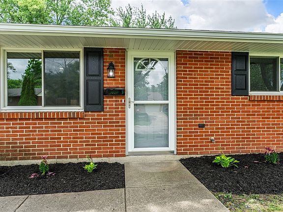 5th image of 7424 Cedar Knolls Dr