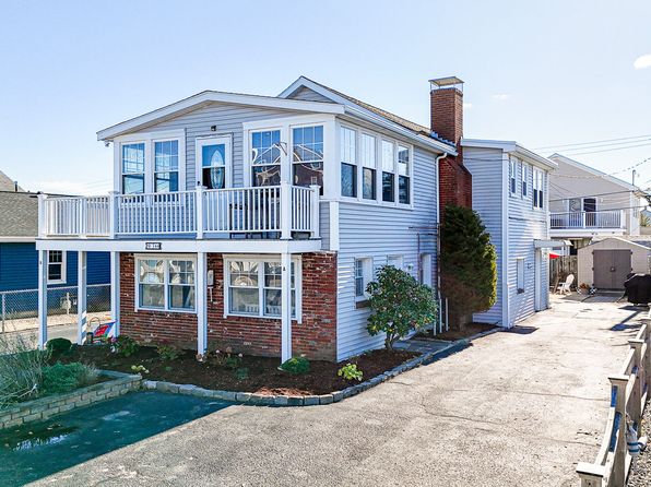 93 Concord St #B