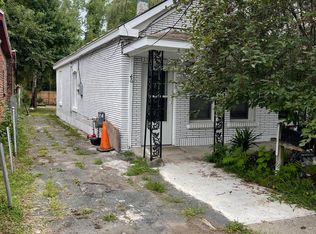 46 Craig St, Watervliet, NY 12189