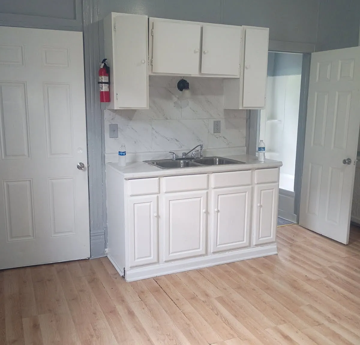 3 bed, 1296 sqft, $1,000 — Photo 4