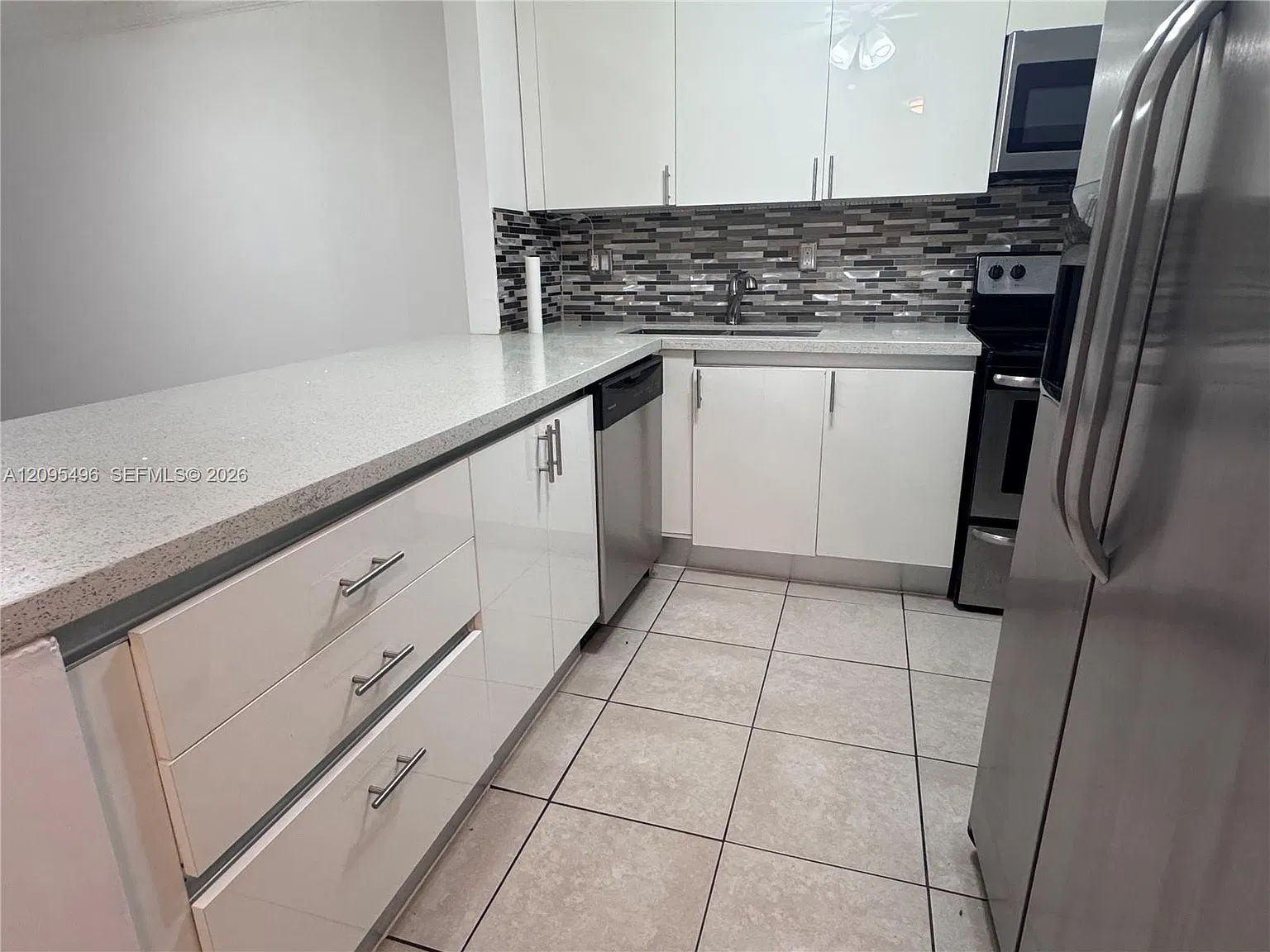 Windwood Condo — Photo 4
