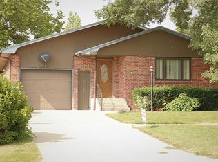 212 Beech St, Ceresco, NE 68017