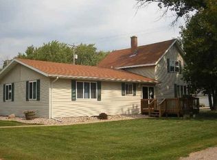 506 E Walnut St, Wittenberg, WI 54499