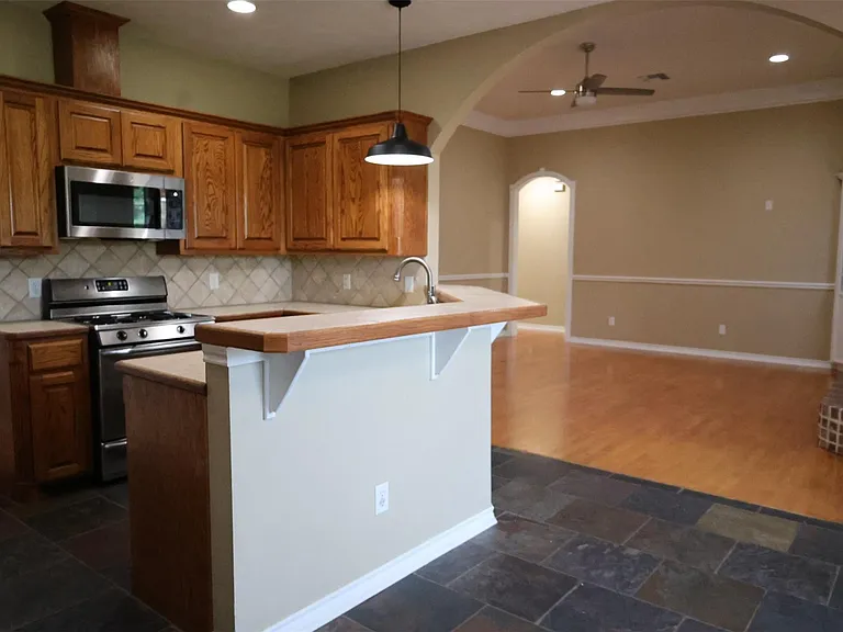 4414 Woodland Ridge Dr — Photo 10
