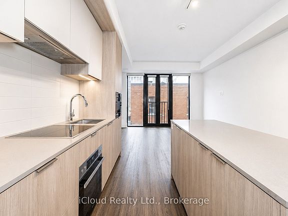 3rd image of 123 Portland St #303