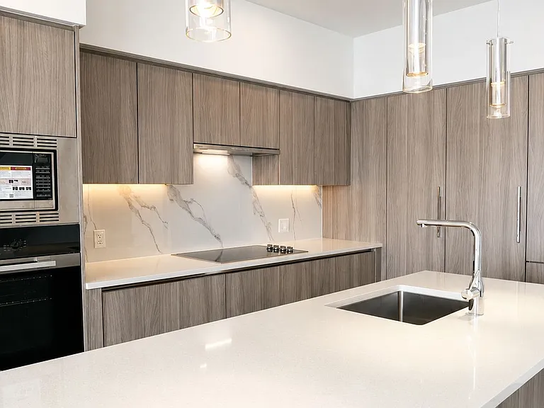 3 Concord Cityplace Way #Penthouse 8105 — Photo 14