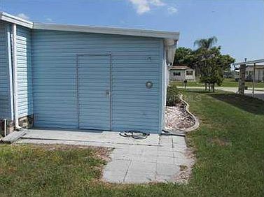 5th image of 8460 Jacamar Dr