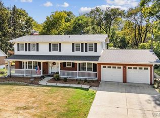 4 Melwood Dr, Belleville, IL