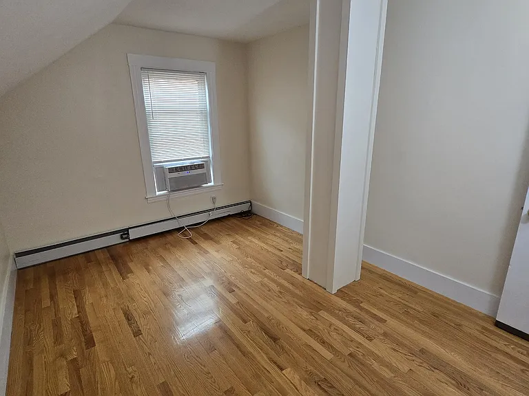 29 Park St #3 — Photo 8
