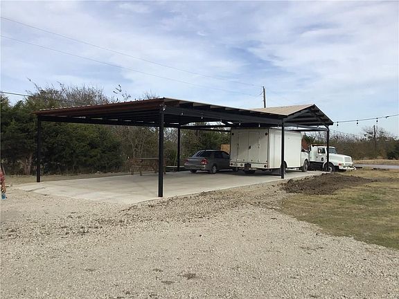 4th image of 4671 County Road 2630