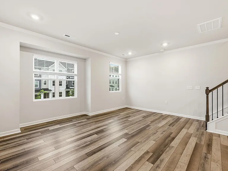 324 Hemley Trl — Photo 39