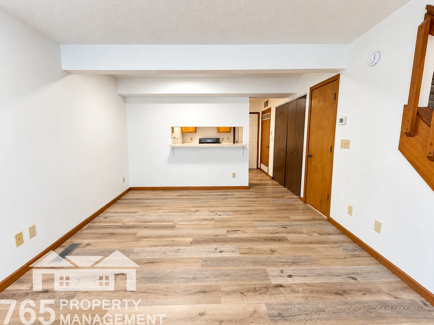 2 bed, 950 sqft, $1,200 — Photo 2