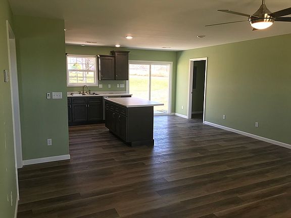 2nd image of 236 Cypress Dr