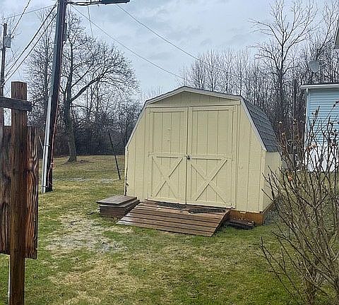 5th image of 898 Ridge Rd Lot 17