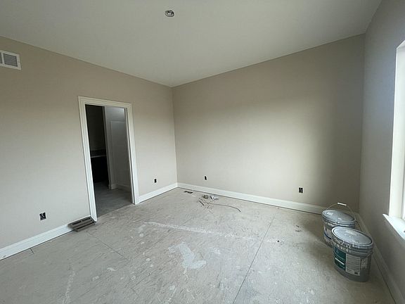 5th image of 1602 N Magnolia Ct