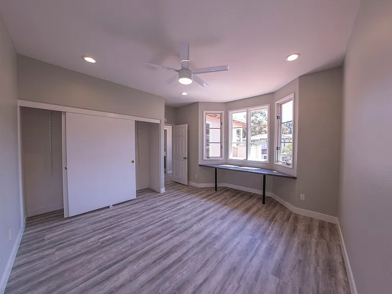 9756 Keeneland Row — Photo 13