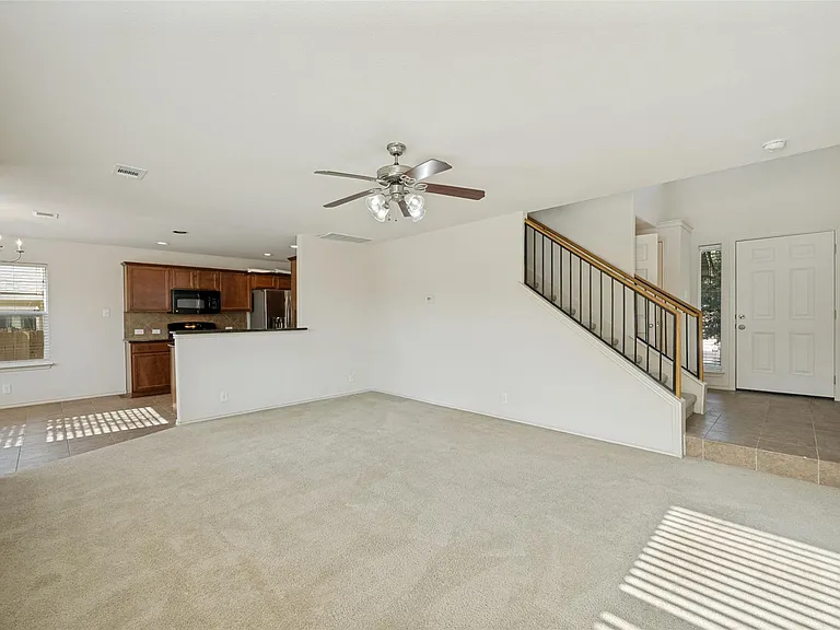 3500 Savage Springs Dr — Photo 2