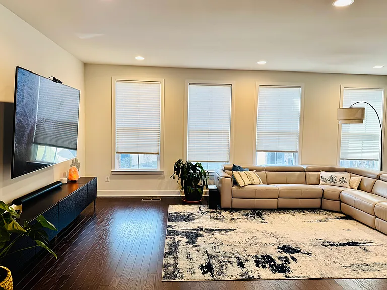 23042 Sullivans Cove Sq — Photo 6