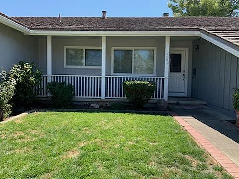 4050 Forestview Ave — Photo 2