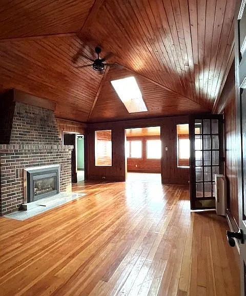 394 Robson Rd — Photo 8