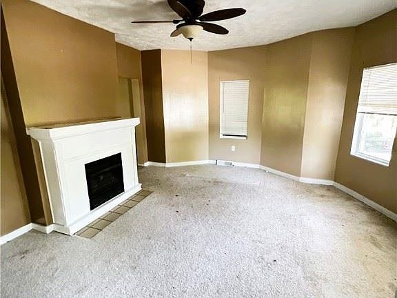 3rd image of 137 W Painter St S