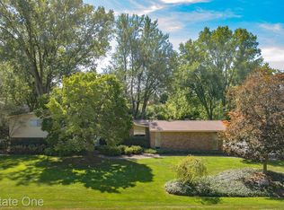 6359 Northfield Rd, West Bloomfield, MI 48322