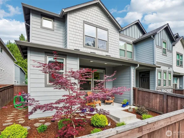 13715 NW 7th Place, Vancouver, WA 98685