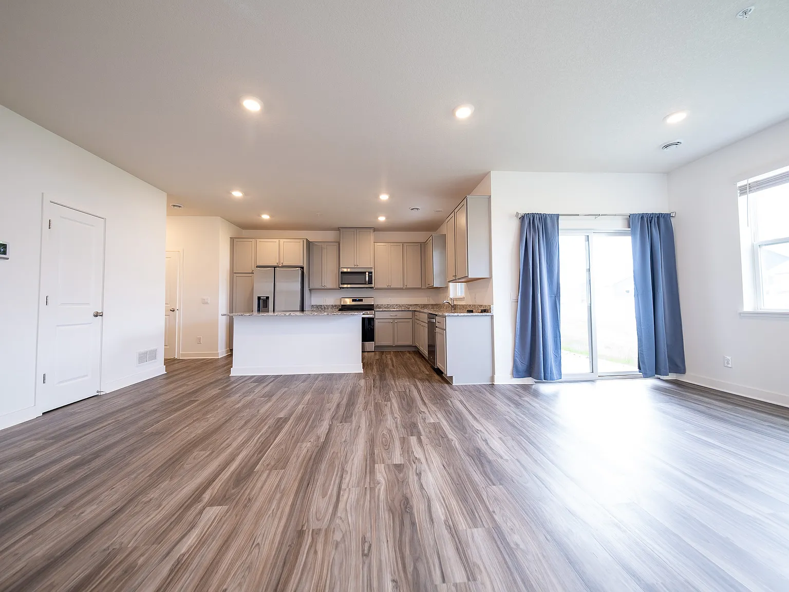 Kaylemore Trail, Rosemount (13808) Rs Cw1 *Hwp* - 1 — Photo 4