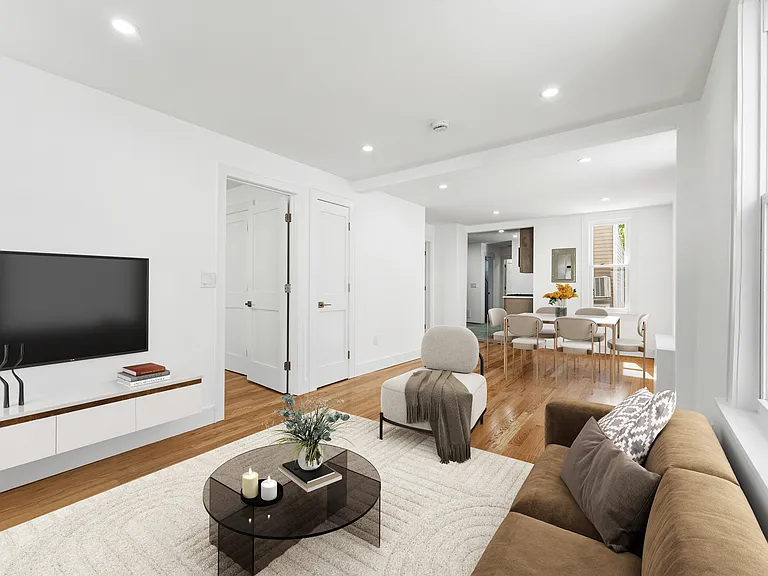 23 Aubrey St #1 — Photo 6