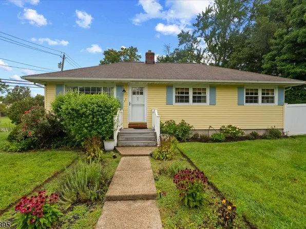 1 Eisenhower Dr, West Milford Twp., NJ 07480