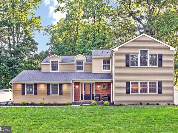 517 N Whitford Rd, Exton, PA 19341
