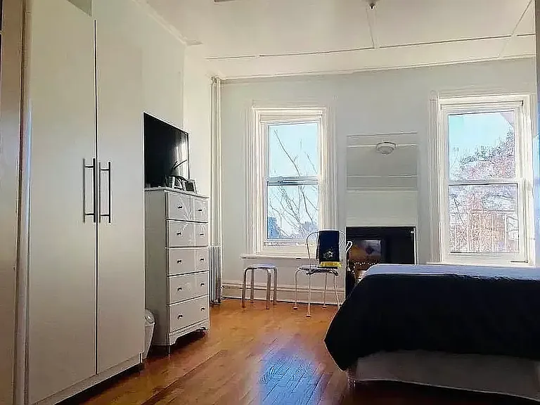 633 Union St #3 — Photo 4