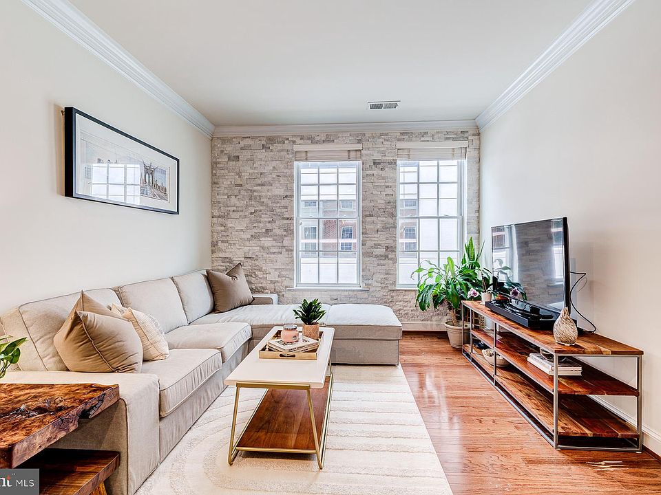 1st image of 1023 N Royal St Unit 303
