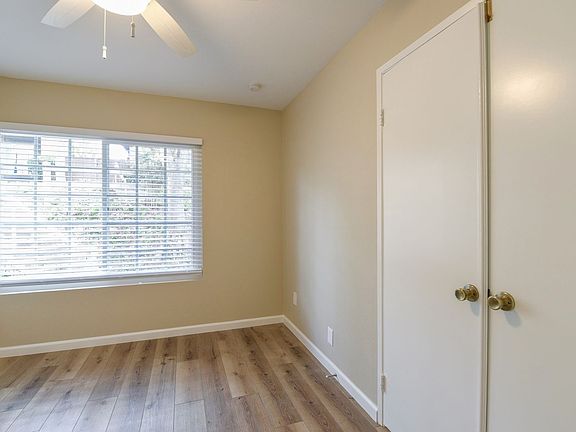 5th image of 10577 Esmeraldas Dr