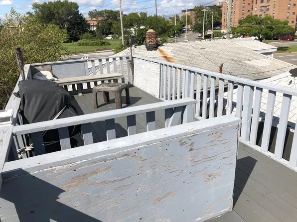 195 Beach 24th Street image 26 of 30