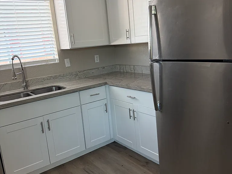 3142 E Cicero St #102 — Photo 12