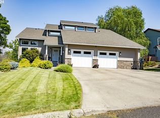713 Highland Dr, La Grande, OR 97850