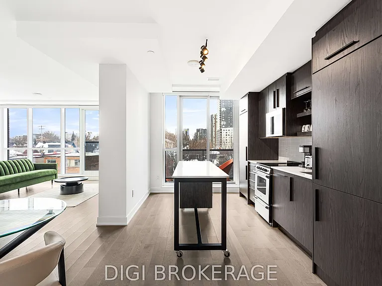 560 Rideau St #303 — Photo 8