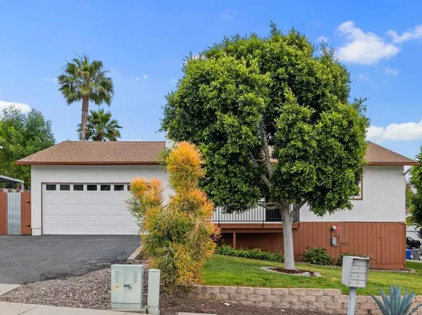 526 Pina Ln, Vista, CA 92083