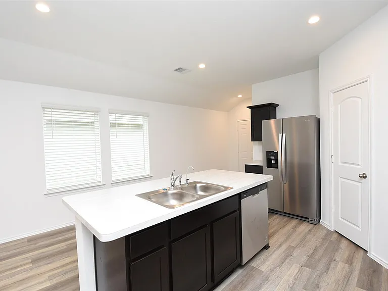 12218 Deep Stream Ln — Photo 22