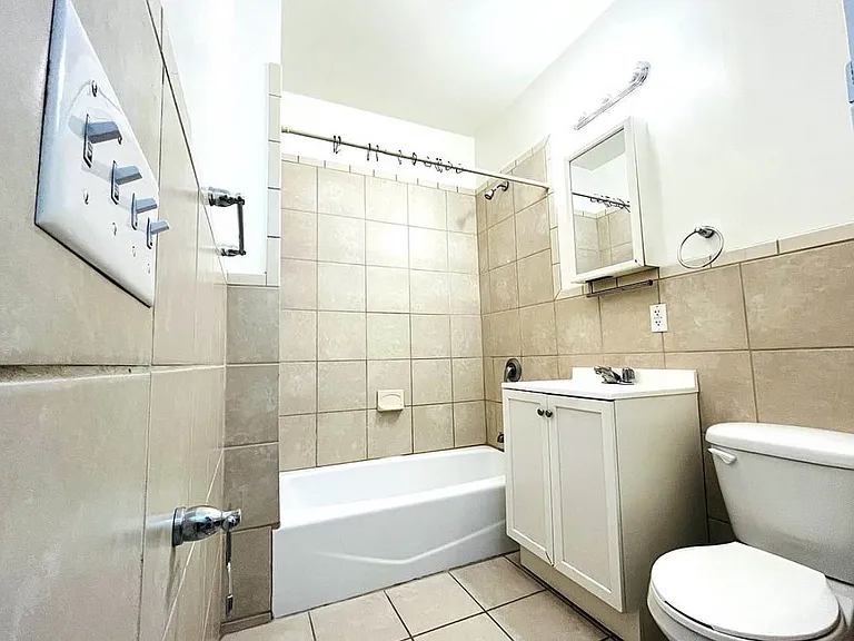 261 W 126th St #1A — Photo 6