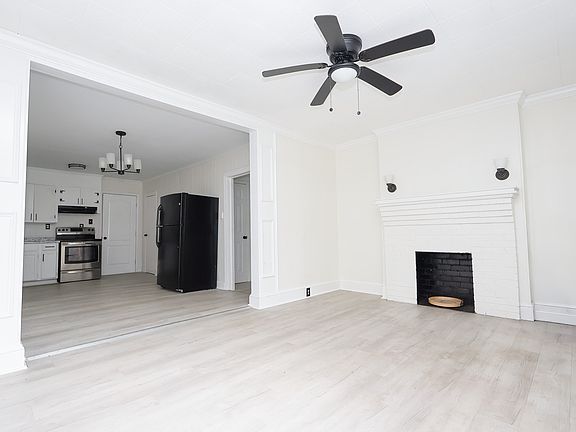 5th image of 209 Calhoun St