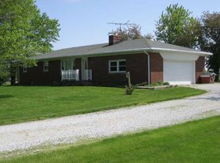 145 S Taylor Ave, Zionsville, IN 46077