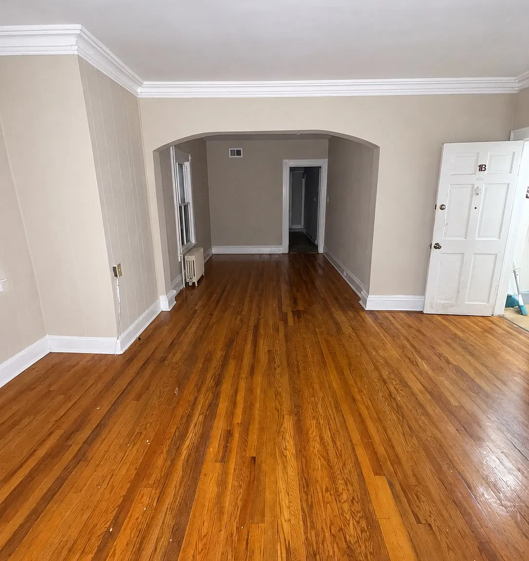 3 bed, 800 sqft, $1,950 — Photo 2