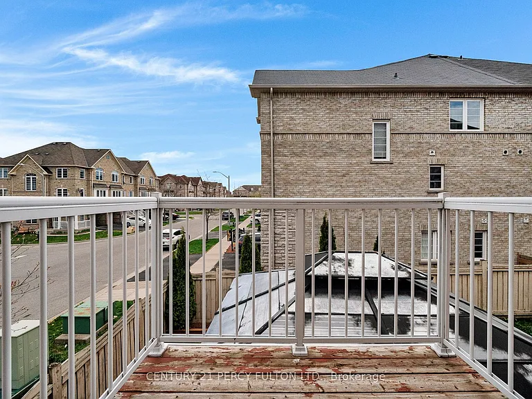 2 Talbotshire St — Photo 10