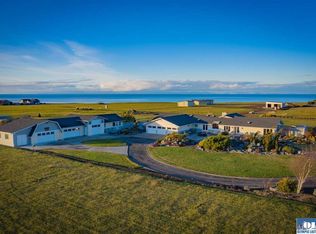 683 Roberson Rd, Sequim, WA 98382