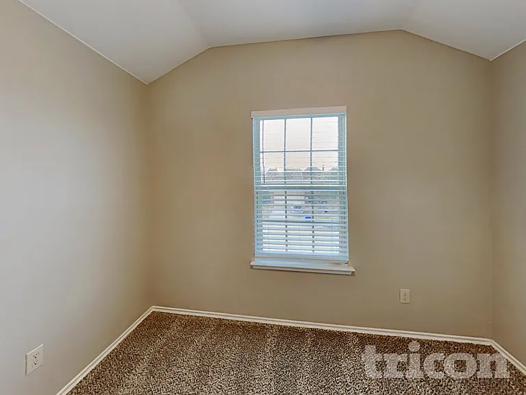 1216 Alder Tree Ln — Photo 14