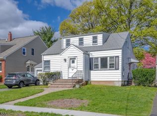 688 Palisade Rd, Union, NJ 07083