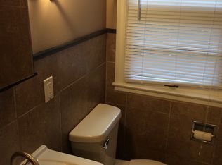 4030 Queen Ave N, Minneapolis, MN 55412